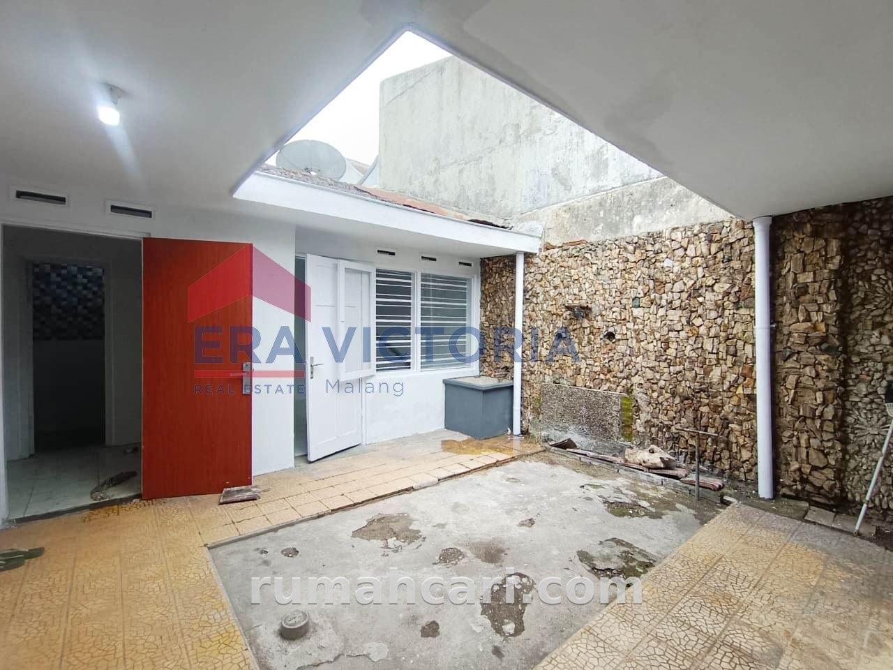 Jual/Sewa Rumah lokasi tengah kota dekat kawasan bisnis dan Rumah Sakit - foto 3