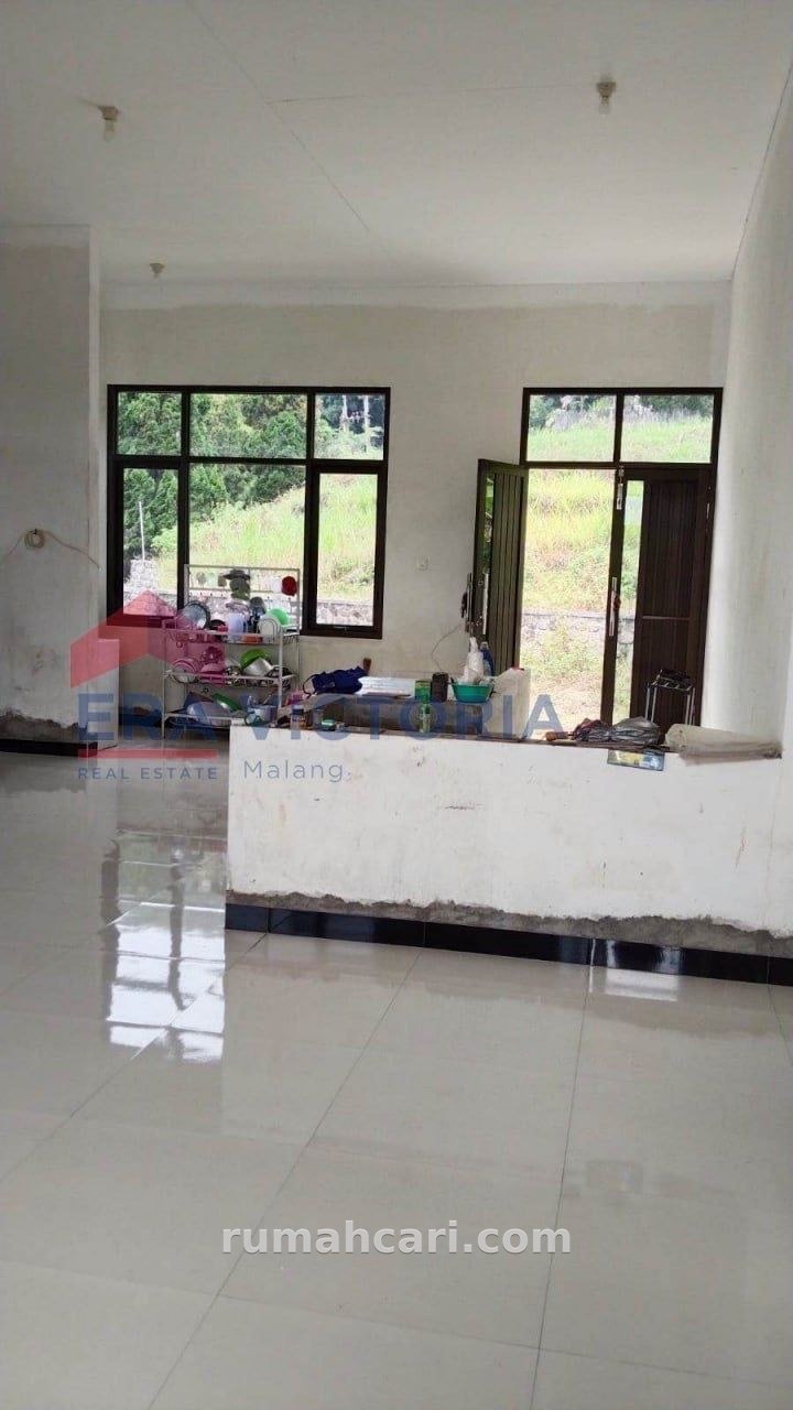 Dijual Villa Suasana Sejuk & Syahdu Cocok Untuk Villa Komersil - foto 5