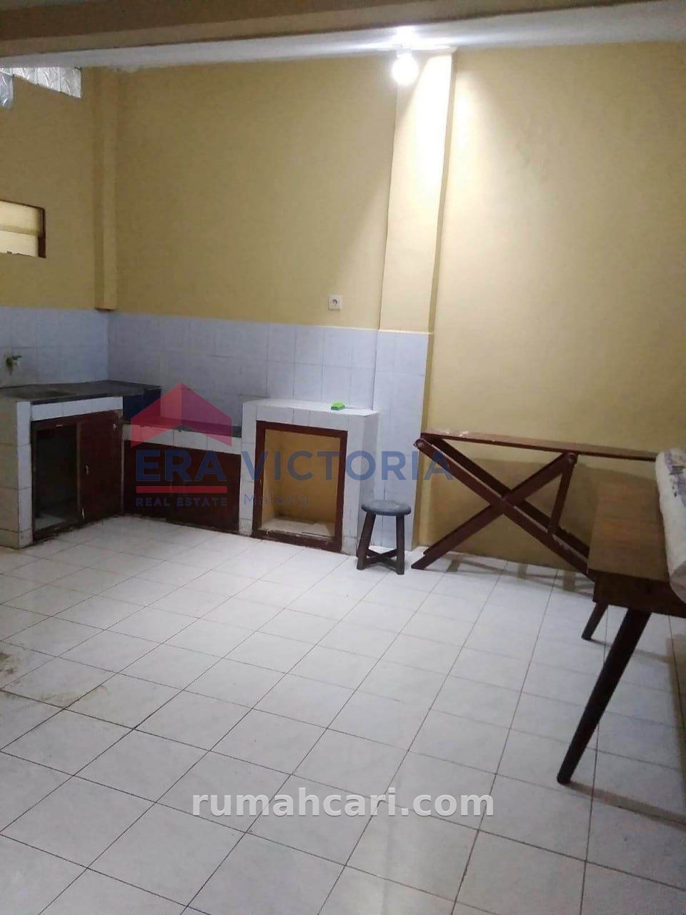 Rumah Dijual di Tengah Kota Malang, 5 Kamar Dekat Pasar - foto 6