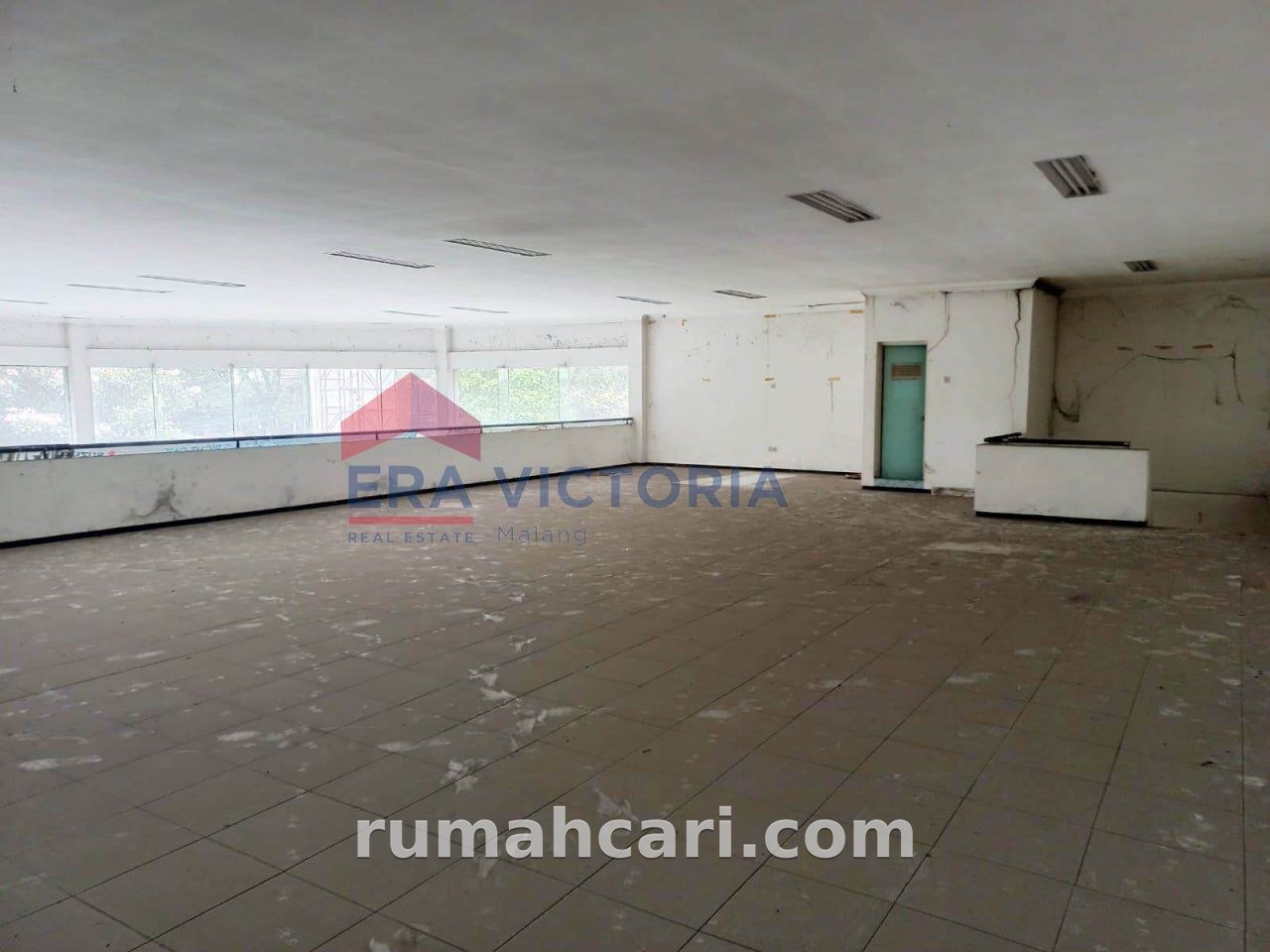 Ruang Usaha & Gudang Luas Dijual atau Disewa, Akses Kendaraan Besar - foto 5