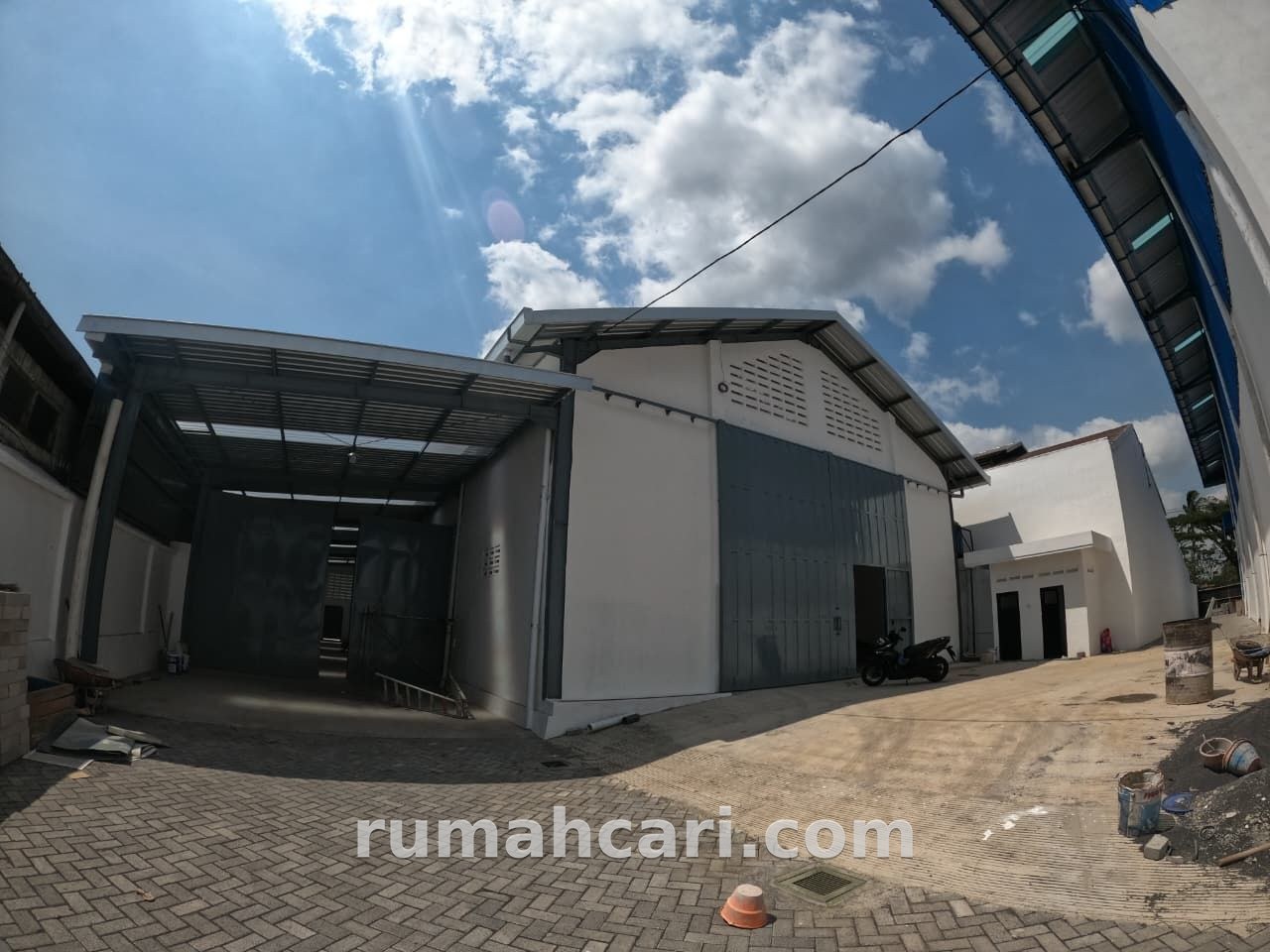 Gudang Disewakan di Sukun, Kota Malang, Luas Tanah 4000 m², Bangunan 1872 m² - foto 7