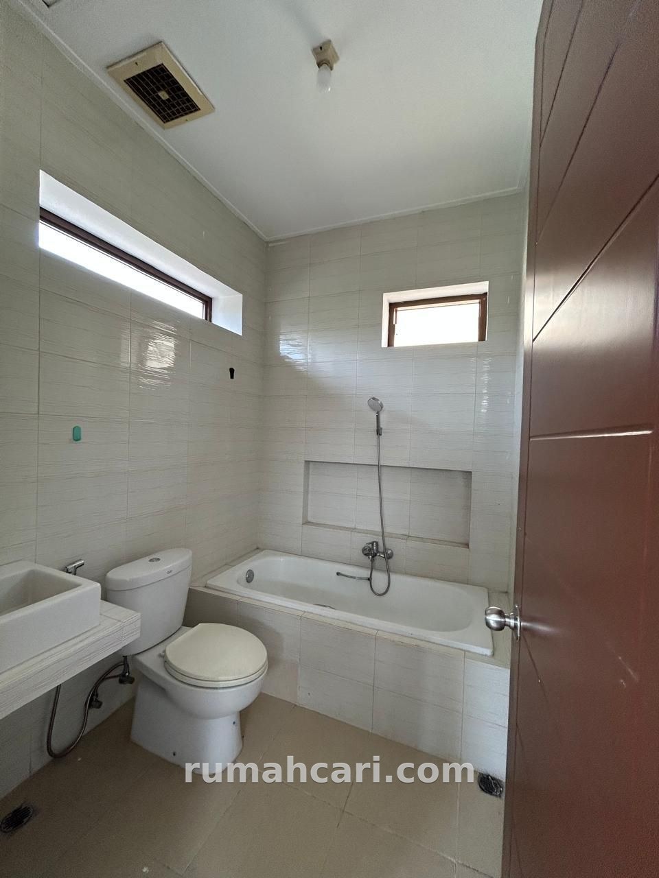 🏡 DIJUAL RUMAH BAGUS  DISCOVERY BINTARO JAYA SEKTOR 9 - foto 2
