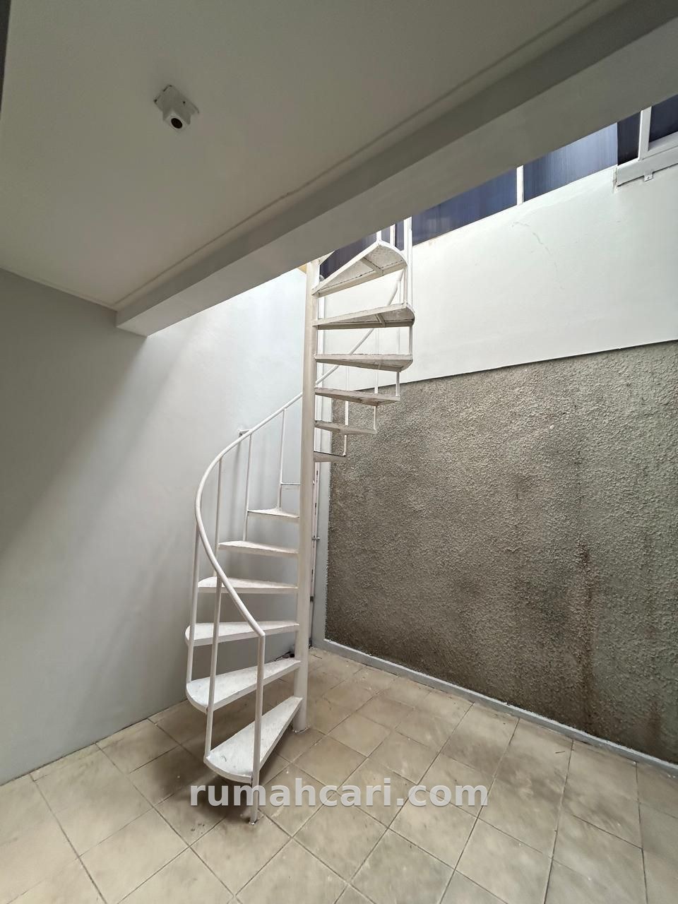 🏡 DIJUAL RUMAH BAGUS  DISCOVERY BINTARO JAYA SEKTOR 9 - foto 4