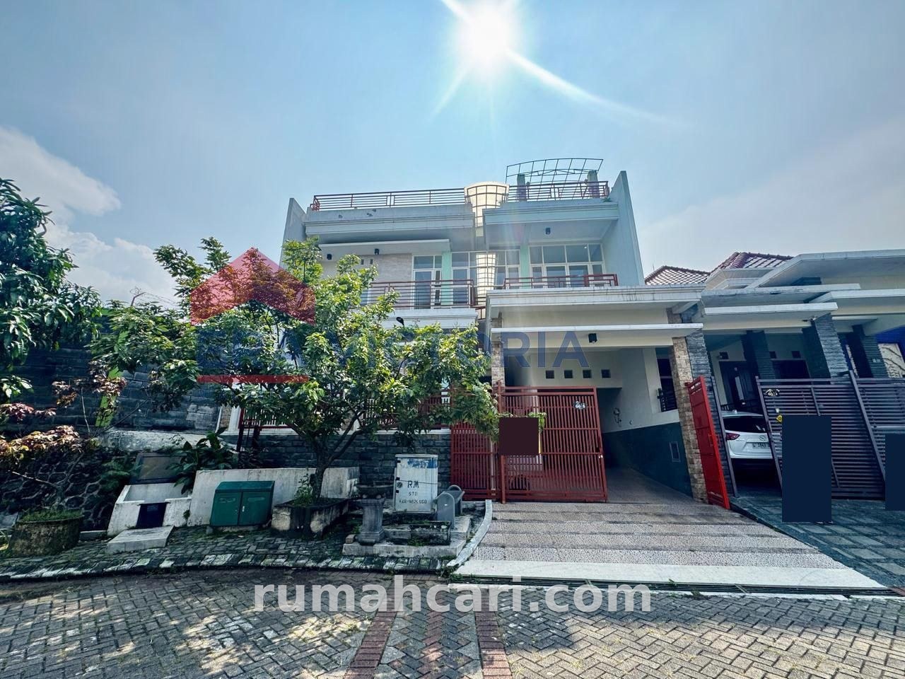 Rumah Kos Eksklusif 8 Kamar Full Furnish, Strategis Dekat UMM Malang