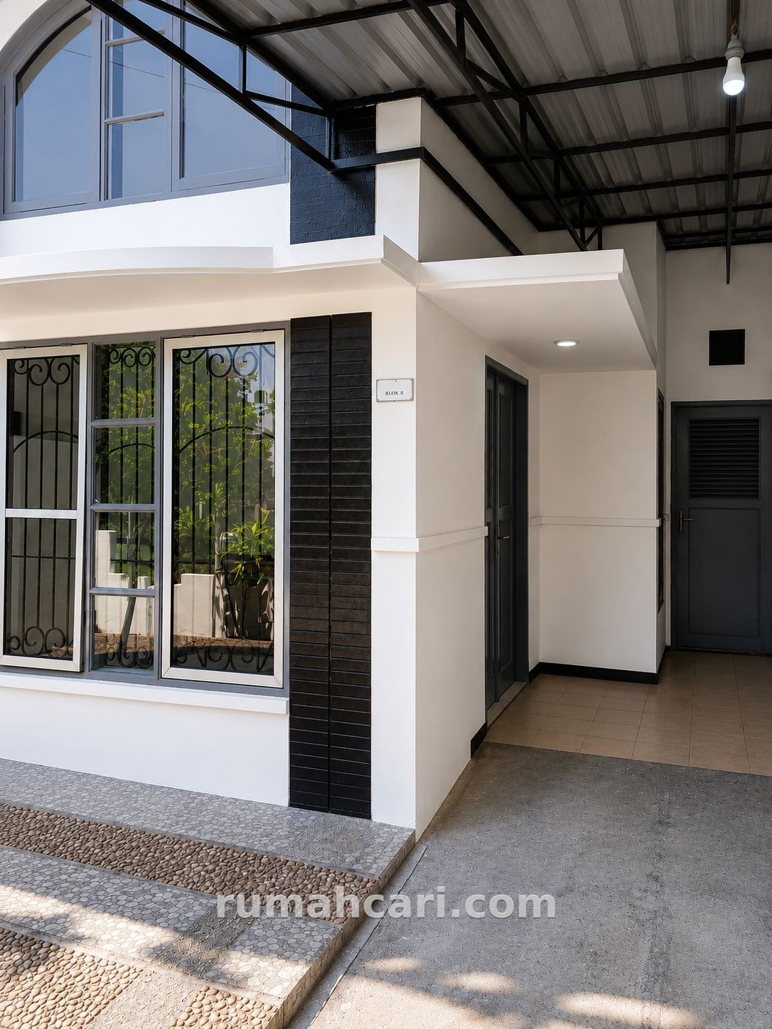 Rumah di permata jngga Malang, 3 Kamar Tidur - foto 2