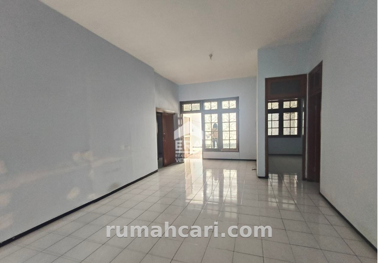 DIJUAL RUMAH STRATEGIS DI TIDAR BAWAH, DEKAT KAMPUS - foto 2