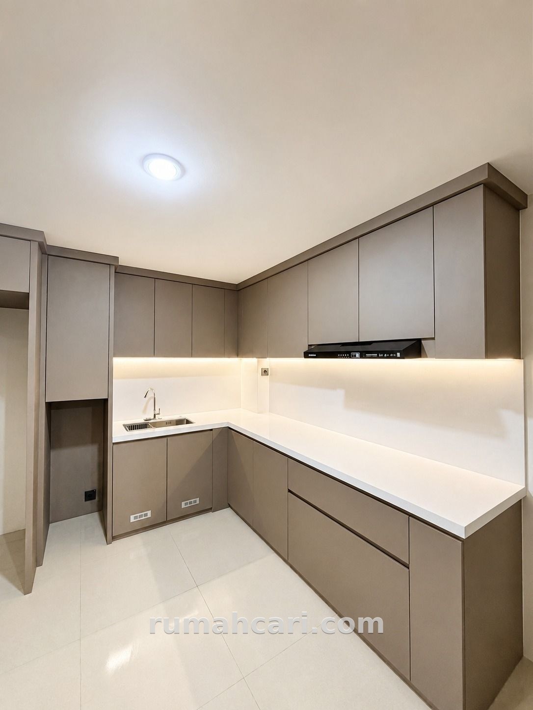 Rumah Disewakan di Kemang - foto 4