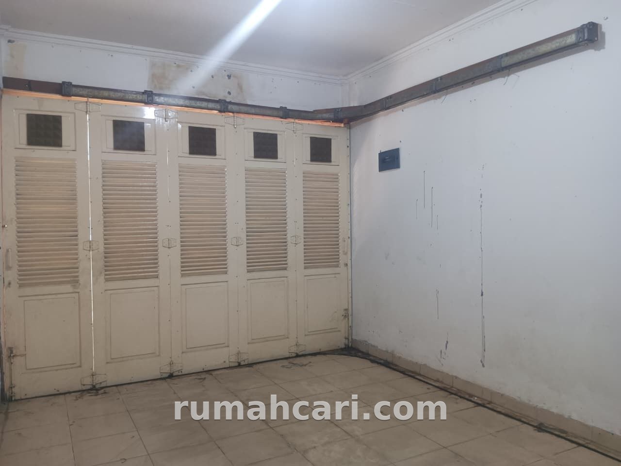 Rumah Disewakan di Pancoran - foto 5