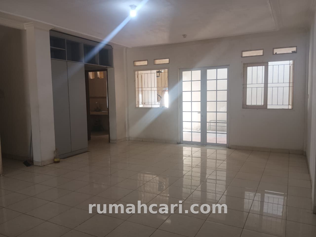 Rumah Disewakan di Pancoran - foto 8