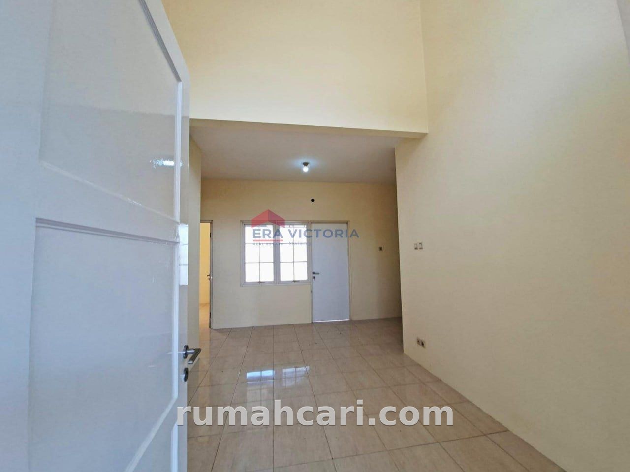 Disewakan Rumah Strategis Dekat Sekolah Citra Berkat & Citra Harmoni Sidoarjo, Garasi + Carport, SHM - foto 4