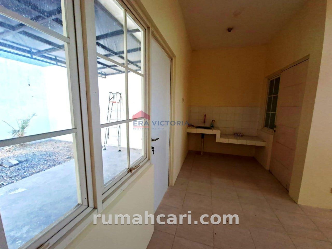 Disewakan Rumah Strategis Dekat Sekolah Citra Berkat & Citra Harmoni Sidoarjo, Garasi + Carport, SHM - foto 5