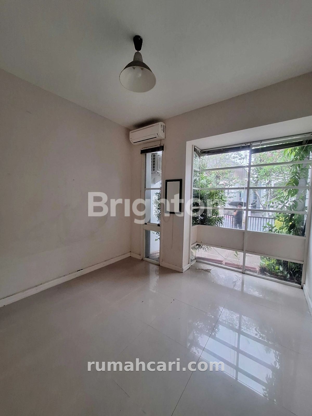 Rumah Siap Huni Daerah Riverside Malang - foto 5