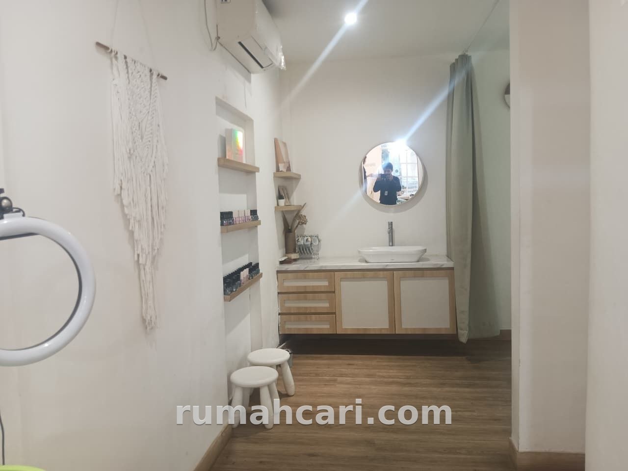 Ruko Disewakan di Kemang - foto 3