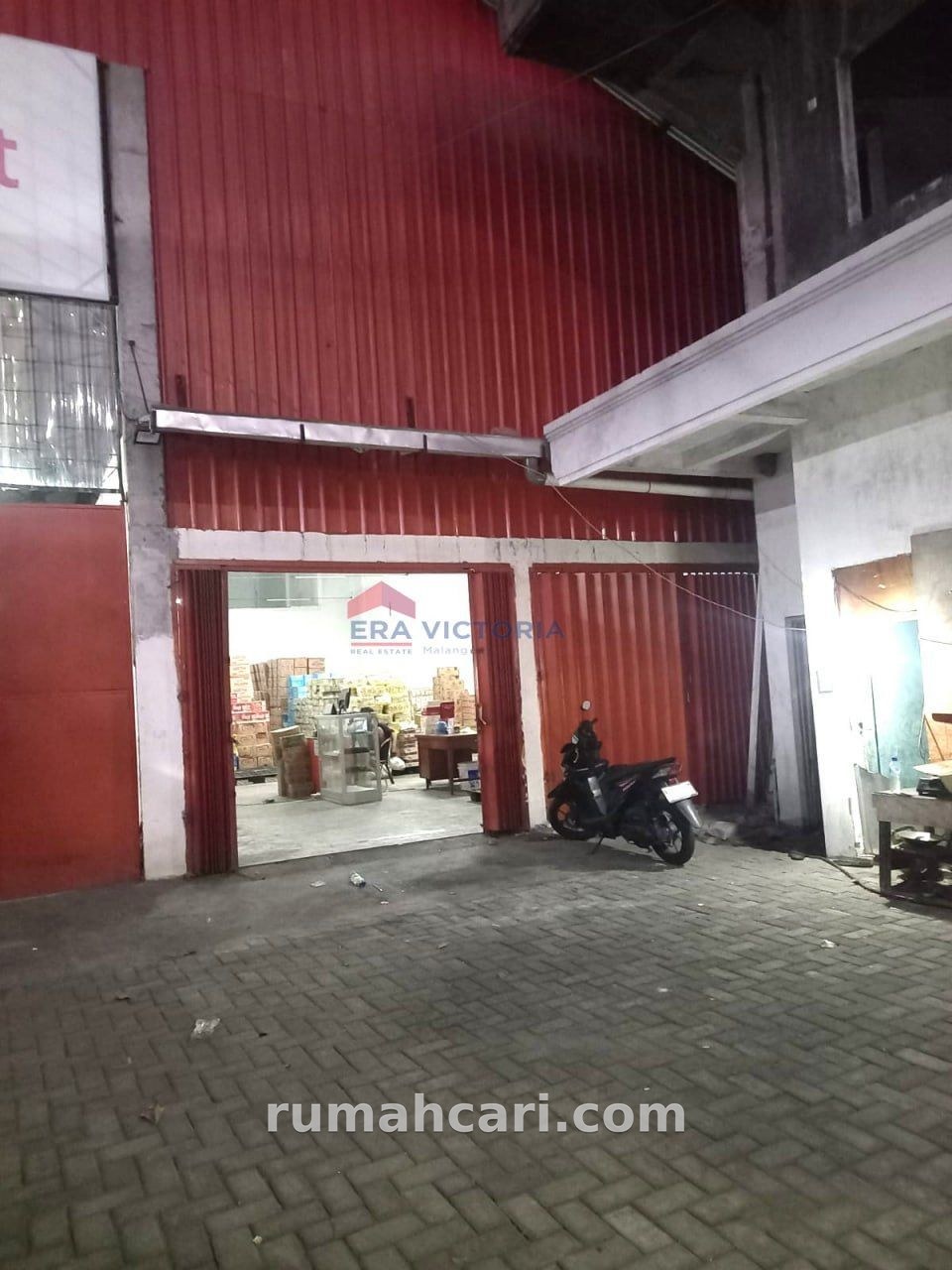 Disewakan Gudang/Toko Siap Pakai Poros Jalan Utama Malang, LT/LB 600m², Bangunan Kokoh - foto 2