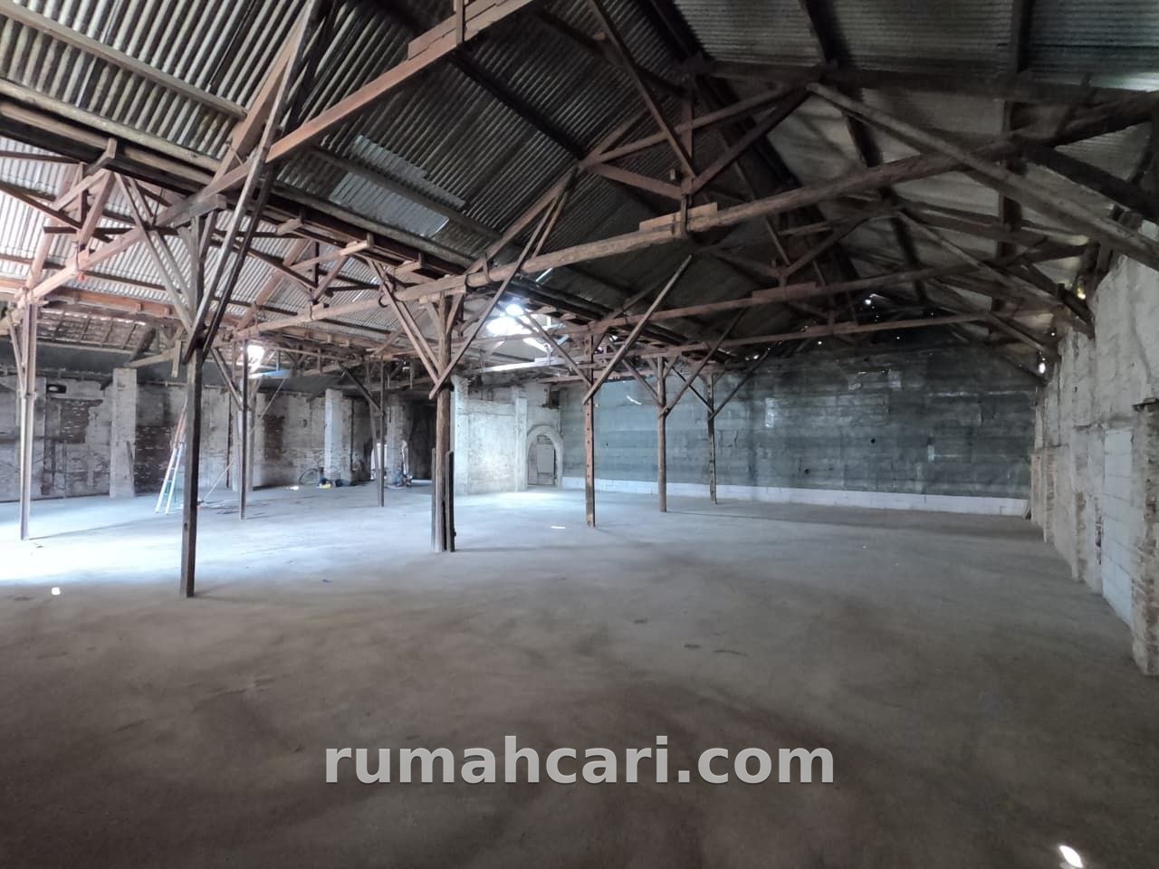 Gudang Disewakan di Blimbing, Kota Malang, Luas 400m² - foto 3