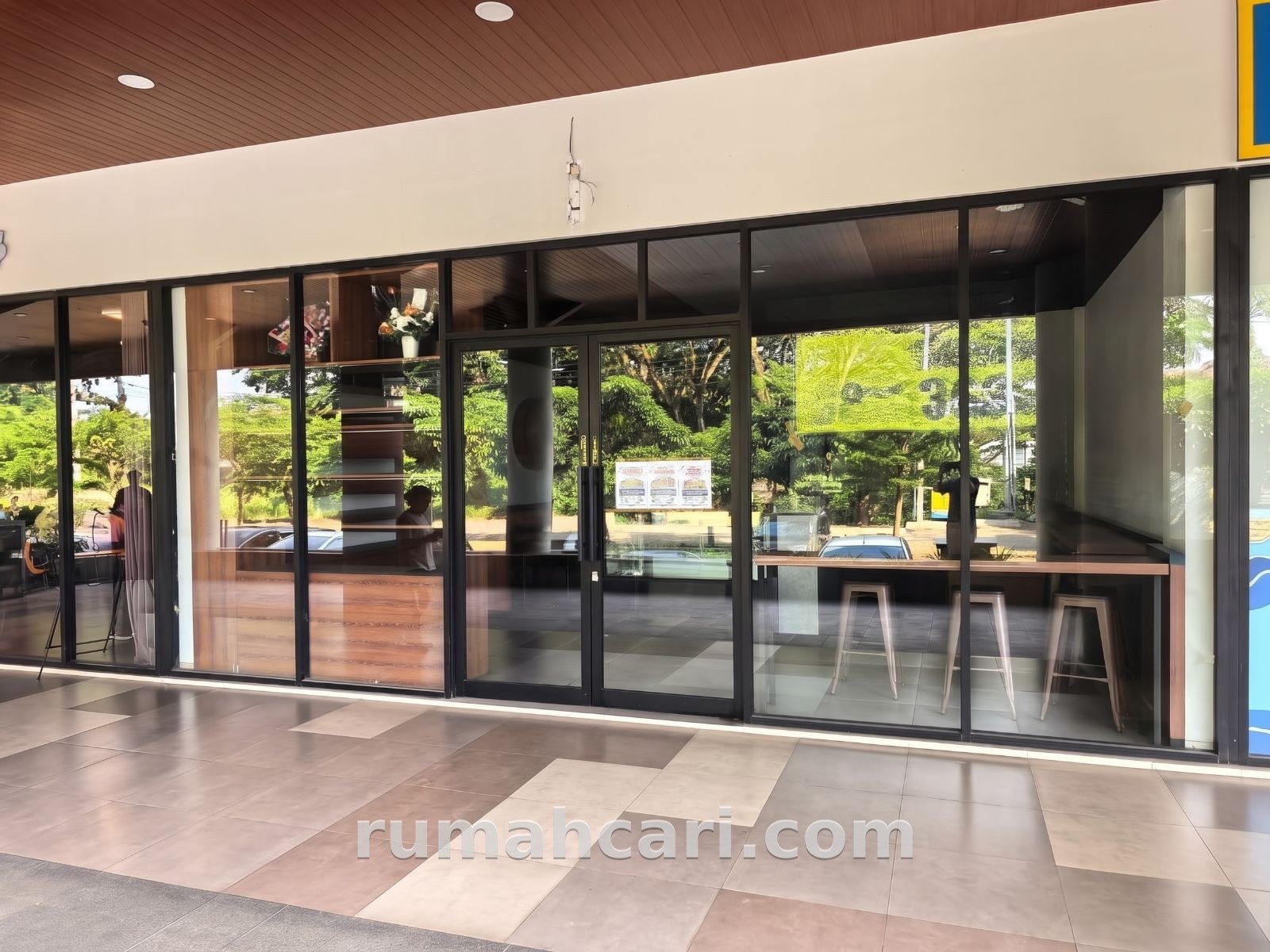 RUKO 3 LANTAI STRATEGIS DI VILLA PUNCAK TIDAR MALANG