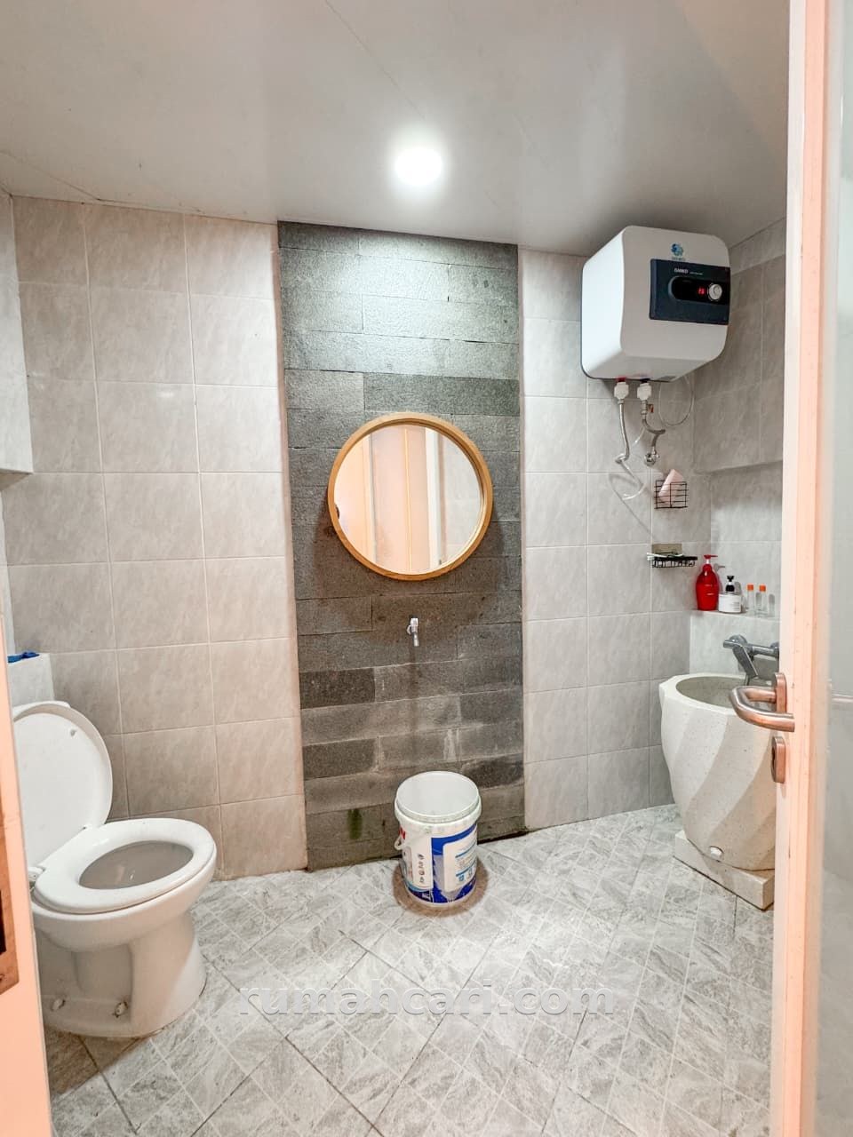 Rumah 3 Kamar Tidur 3 Kamar Mandi di Apple 8 Residence Bumiaji Kota Batu, LT 121 m² LB 165 m² SHM - foto 7