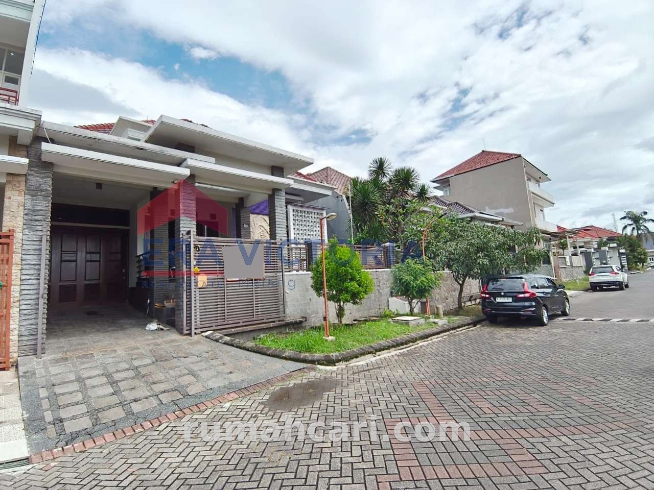 Dijual Rumah Full Furnished Dekat UMM Malang, Siap Huni - foto 3