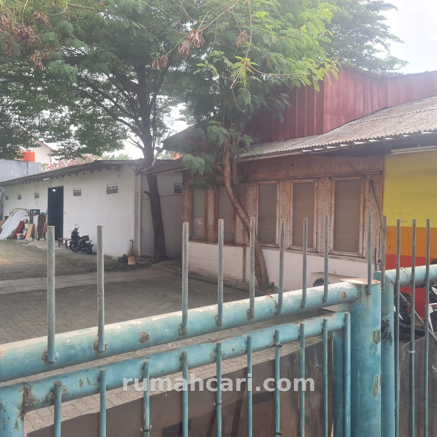 Ruko Strategis Luas di Wr Supratman Ciputat, Potensi Bisnis Tinggi - foto 5