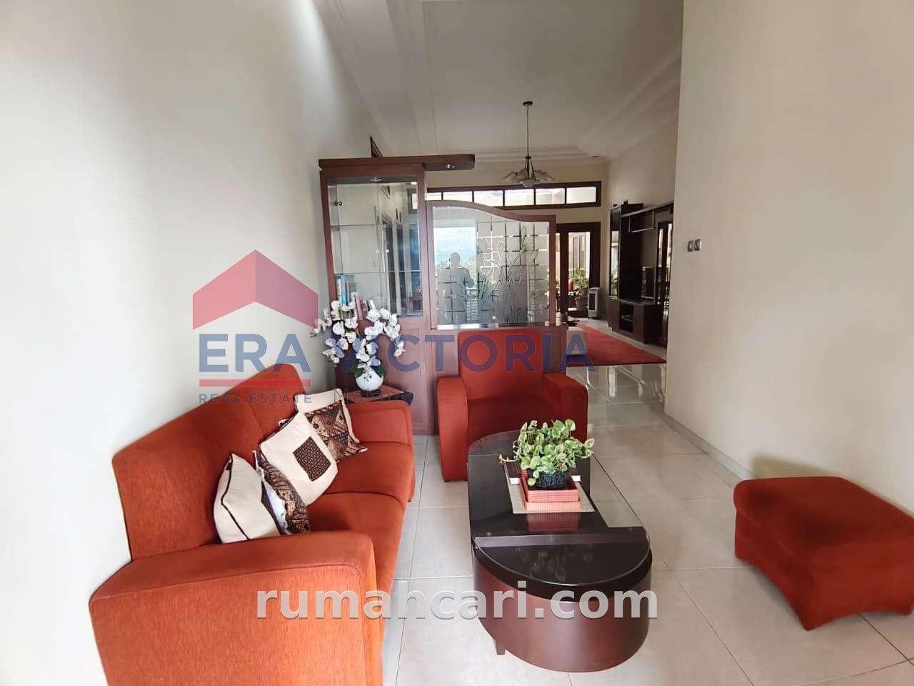 Rumah Besar Siap Huni Full Furnished Dekat Kampus dan Jalan Utama Malang Batu - foto 3