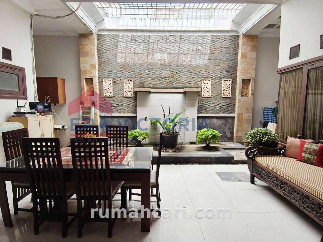 Rumah Besar Siap Huni Full Furnished Dekat Kampus dan Jalan Utama Malang Batu - foto 6