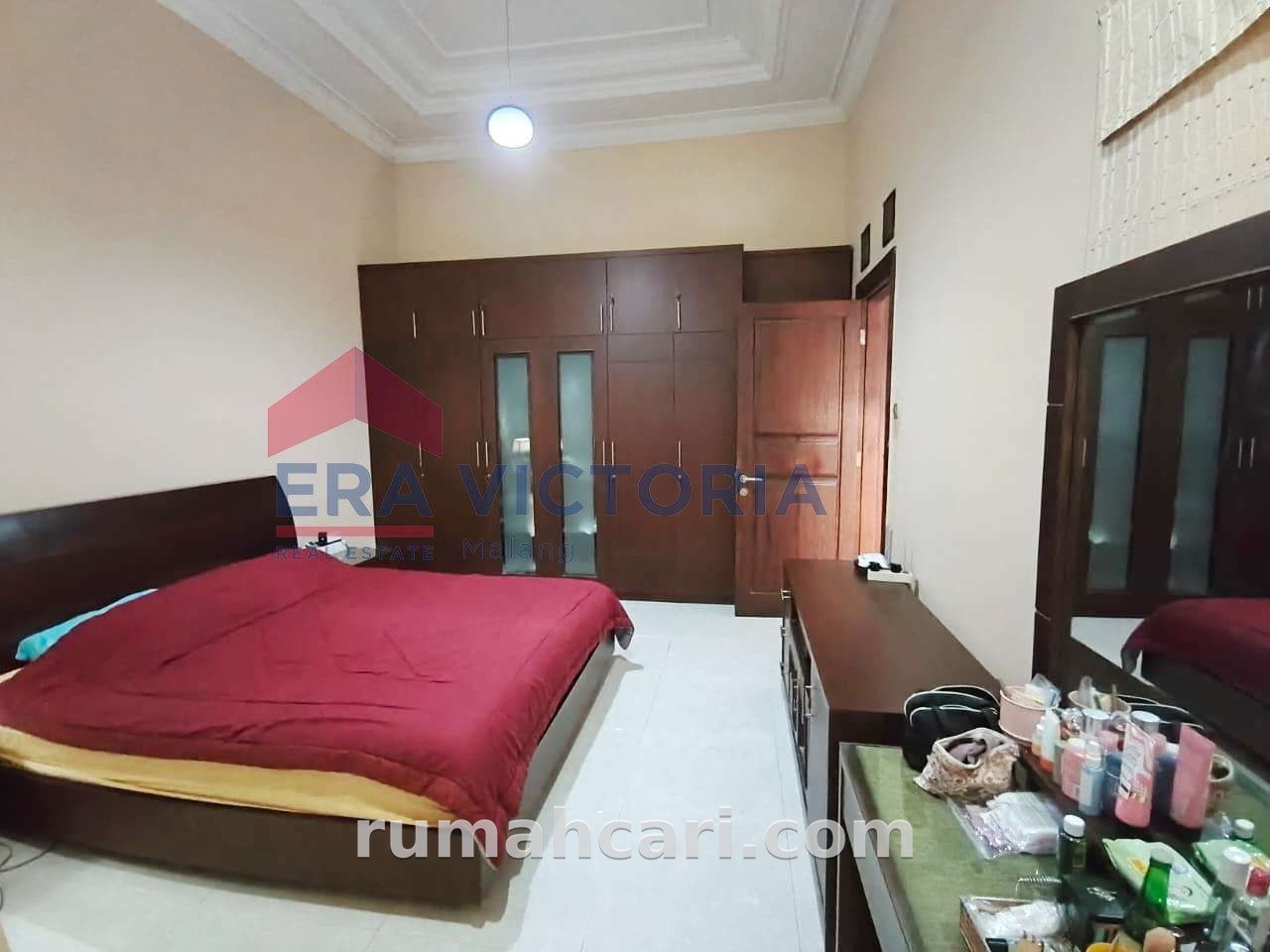 Rumah Besar Siap Huni Full Furnished Dekat Kampus dan Jalan Utama Malang Batu - foto 8