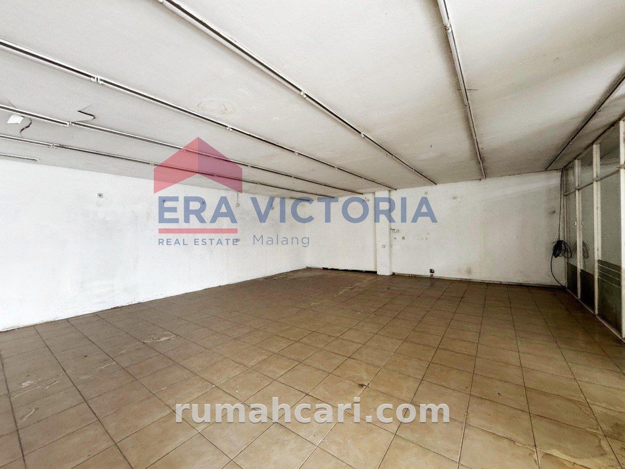 Ruko Besar Lokasi Super Strategis Di Jalan Poros Malang Surabaya - foto 4